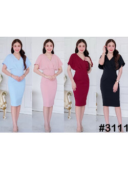 kudapy เดรสสั้น คอวี เปิดบ่า เนื้อผ้าเครปเกาหลี ดีเทลจีบเอว พรางแขน เรียบหรู กระโปรงทรงสอบ ผ่าหลังป้ายซ้อน ไม่โป๊