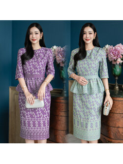 kudapy Set 2 ชิ้น ผ้าโพลีเอสเตอร์แบบทอ งานพิมพ์ลาย ตัวเสื้อคอกลม จับจีบช่วงเอวช่วยอำพรางหุ่น วกระโปรงผ่าหลังเล็กน้อย