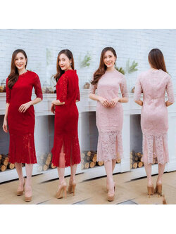 kudapy ชุดเดรสสั้นไปงานสีแดง/สีชมพู เดรสทรงหางปลา แต่งผ้ามุ้ง คอปีนแขนยาวสามส่วน งานซับใน ซิบหลัง