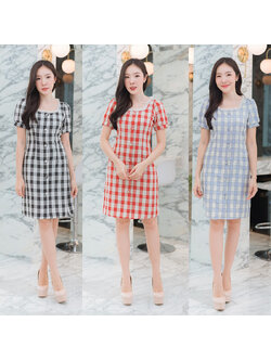 kudapy เดรสสั้นคอเหลี่ยม แขนสั้น สีดำ/สีแดง/สีฟ้า กระดุมหน้าลายตาราง ใส่สบายสวย น่ารัก