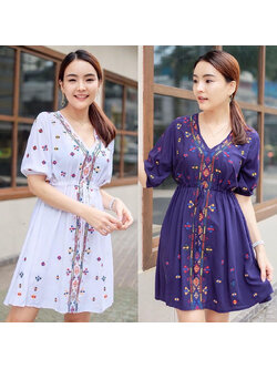 kudapy เดรสสั้นสีขาว/สีกรม โบโฮลายปักดอกไม้สีสดใส รูดเอวเข้ารูป ผ้าดีมากก ทิ้งตัว