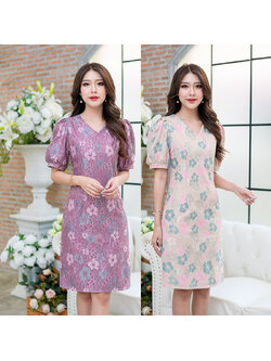 kudapy เดรสสั้นโทนสีครีม/โทนสีม่วง คอวีทรงแขนตุ๊กตาพองสวยกำลังดี แต่งเลื่อมทั้งชุดค่ะ มีซับใน และซิปหลัง