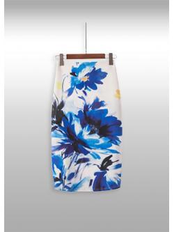 กระโปรงแฟชั่นสีขาวลายดอกไม้สีน้ำเงิน กระโปรงผ้าเนื้อนุ่มทรงสอบ