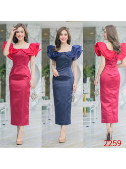 kudapy maxi เดรสยาวสีแดง/สีกรม ผ้าซาตินเกรดหนา ใส่เปิดไหล่คลุมไหล่ ใส่ออกงาน