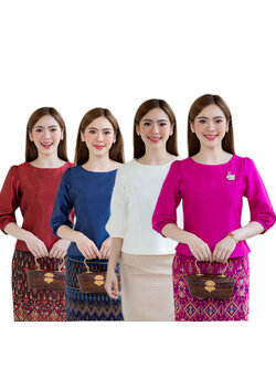 kudapy เสื้อผ้าไหม4เส้น ทุกสีใส่แล้วขับผิว ดูดีมีออร่า เนื้อผ้าทอ เนื้อเบาสบาย ใส่สบายผิว มีลายเส้นในตัว ใส่คู่กับ ผ้าไทยลายแพรวา (เฉพาะเสื้อ)