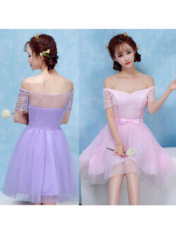 kudapy ชุดราตรีสั้นสีม่วง/สีชมพู เปิดไหล่ แขนสั้น ช่วงบนเป็นผ้าลูกไม้ ทรงสวยมาก