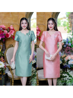 kudapy เดรสสั้นสีโรสโกล/สีเขียว ผ้าไหมสี่เส้น ผ้าเนื้อนิ่มผ้าเบาบาง อัดกาวทั้งชุด+แถมเข็มกลัด