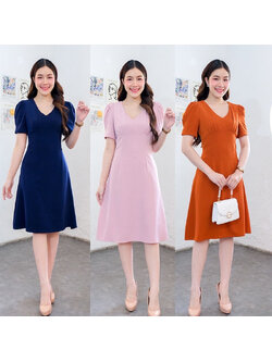 kudapy เดรสสั้นสีกรม/สีชมพุ/สีส้ม คอวี ดีเทลจีบแขนตุ๊กตา เอวตีเกร็ดหน้า ใส่แล้วมีช่วงเอวยาว วัยรุ่น วัยทำงาน