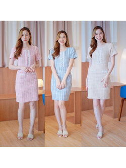 kudapy เดรสสั้นคอลึกสีครีม/สีชมพู/สีฟ้า ผ้าทอแต่งกระดุมมุกลายเส้นสวยดูดี