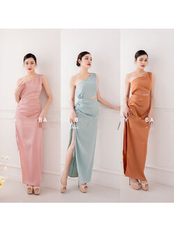 kudapy เดรสยาวน้ำตาลอิฐ / ชมพู / เขียว ดีเทลซีทรูคอดเข้าช่วงเอวบน ด้านข้างแหวกเป็นแบบรูดปรับระดับได้ตามชอบ