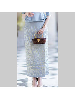 kudapy ผ้าถุงทอลายละเอียดทั้งตัว ตัดเย็บแบบห้องเสื้อ งานตัดเย็บสวยมากคุณภาพพรีเมี่ยม