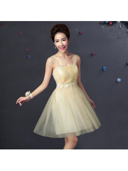 kudapy ชุดเดรสออกงานสีครีมเบจ หน้าอกถักไขว้สลับกันน่ารักๆ