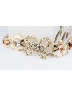 เข็มขัดสีทอง ประดับดอกไม้ มีตะขอเกี่ยวใส่ได้ทุกช่วงเอว ค่ะ