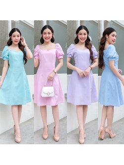kudapy เดรสสั้นสีม่วง/สีชมพูโอรส/สีเขียวพาสเทล/สีฟ้าพาสเทล ผ้าอัดลายนูน ทรงอกหัวใจ ทรงเอวตีเกร็ดหน้า โชว์เอวคอดๆไปอี๊ก แถมกระโปรงยังพรางสะโพกด้วย