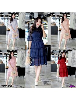 kudapy เดรสสั้นสีชมพู เทา แดง โอรส ขาว ดำ ลูกไม้ แขนระฆัง แต่งระบายไหล่ะกับหน้าอก ชายกระโปรงปล่อยสวิงสวยๆ มีซับใน