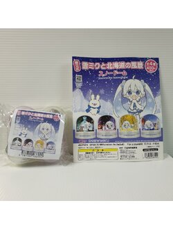 4582302286994 gasha snowmiku snowglobe (set of 4)