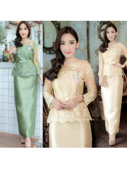 kudapy เซ็ท เสื้อ+กระโปรง สีเขียว สีทอง คอกลม แขนสามส่วน แถมฟรีเข็มขัดผ้าเข้าชุด งานเสื้อใช้ลูกไม้อิตาลีเนื้อลูกไม้ทอแน่นนูนเนื้อไม่นิ่มแน่น