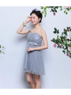 kudapy ชุดเพื่อนเจ้าสาวผ้าโปร่งตาข่ายคลุ่มไหล่สีเทา เอวประดับโบดอกไม้