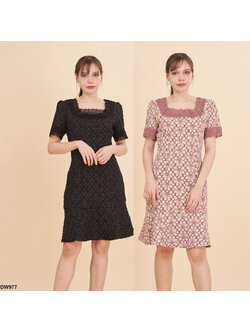 kudapy เดรสสั้นสีดำ/สีม่วง ลายนูนคอลูกไม้ ใส่ออกงาน ใส่ทำงาน สวยดูดี