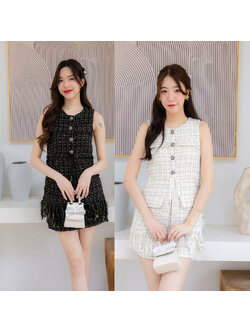 kudapy ชุดเซ็ทสีดำ/สีขาว ผ้าทวิตเอวรูดเสื้อแต่งกระดุม4ชิ้น