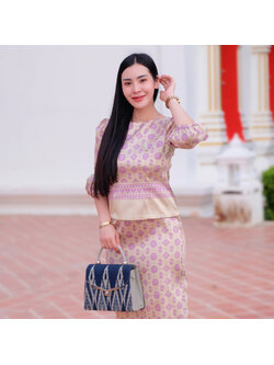 kudapy ชุดเซ็ทสีชมพู ผ้าปาเต๊ะ เนื้อผ้า cotton พิมพ์ลาย สีไม่ตก ไม่หด นิ่มใส่สบาย อัดกาวทั้งชุด ใส่ได้หลายโอกาสเลย