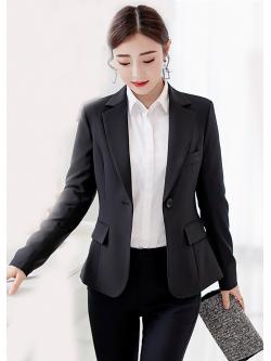 เสื้อสูทผู้หญิงแขนยาวสีดำ