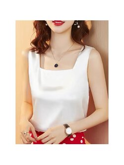 kudapy เสื้อกล้ามคอเหลี่ยม เสื้อคอเหลี่ยมผ้าไหมซาติน ใส่กับเสื้อสูท ใส่เที่ยวได้ค่ะ