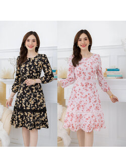 kudapy เดรสสั้นสีดำ/สีชมพู ลายดอก แขนยาว ทรงเรียบ เป็น everyday look ผ้าพริ้วใส่สบาย มีดีเทลแต่งลูกไม้ รอบเอว