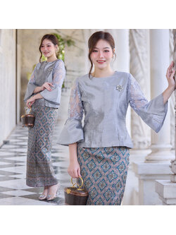 kudapy ชุดเซ็ทเสื้อผ้าไหมแต่งแขนลูกไม้+ผ้าถุง สีเงินมงคล เข้าชุดกันกับผ้าถุงทอลายสำเร็จ