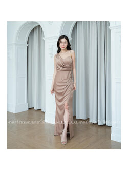 kudapy เดรสยาวสีโอวัลติน ไหล่เบี่ยงสายเดี่ยว งานสวยผ้าเครปซาตินมีซับในเสริมฟองน้ำ