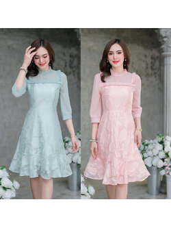 kudapy เดรสสั้นสีโอรส/สีเขียวพาสเทล ผ้าสไตล์ญี่ปุ่นมีเทคเจอร์ลายดอก จับจีบรอบคอ