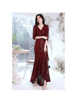 kudapy เดรสยาวสีแดง เดรสปักเลื่อมแขนสามส่วนกระโปรงทรงหางปลาหน้าสั้นหลังยาว เรียบหรูดูแพง สวยดูดี แบบสวยทันสมัย