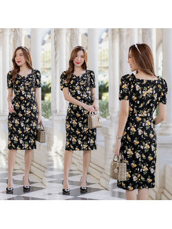 kudapy เดรสสั้นสีดำ สไตล์เรียบหรู ดีเทลเก๋ๆตามแบบเนื้อผ้าอย่างดี ไม่บางคะ มีซับใน มีซิปหลัง สวมใส่ง่าย เนื้อผ้าใส่สบายผิว