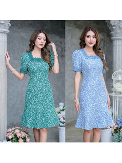 kudapy เดรสสั้นสีฟ้า/สีเขียว ทรงชายระบาย ดีเทลมีการตกแต่งคอและชายแขนด้วยลูกไม้คุณภาพดี