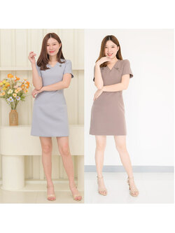kudapy เดรสสั้นสีเทาฟ้า/สีน้ำตาลเทาหม่น คอวีทรงตรง ดีเทลแต่งกระดุมช่วงคอเก๋ๆ กระเป๋าเจาะสองข้างใส่ของได้จริง ซับในเย็บกลับทั้งตัว