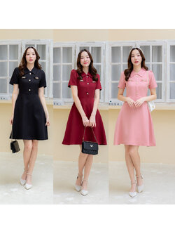 kudapy เดรสสั้นสีชมพู/สีดำ/สีแดง สีพื้นคอปกแต่งลายที่อกสองข้าง+แต่งกระดุม 3 ชิ้น