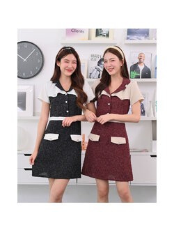 kudapy เดรสแขนสั้นคอปกในตัว ตัดต่อกลางตัวเสื้อแต่งกระดุมมุกขอบดาว แต่งระบายบ่าหน้าและตัดต่อขอบเอวให้อำพรางหุ่นมีเอวคอด