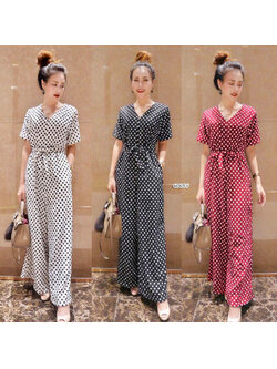 kudapy จั้มสูทขายาวสีแดง/สีขาว/สีดำ ทรงกระบอก งานคอวีซิปหน้ายาว แขนสั้น ใช้ผ้าโฟร์เวย์ลายจุดเอว