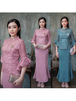 kudapy ชุดลูกไม้ใยบวบสีชมพูกลีบบัว/สีเขียวหยก ดอกลอยสามมิติคอปีนแต่งด้วยลูกไม้ลายดอก