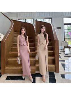 kudapy ชุดเซ็ทสีชมพูกะปิ/สีชมพูนู้ด/สีครีม ลายริ้วเสื้อแขนกุด+กระโปรงยาวผ่าหน้า สวยเกร๋มาก