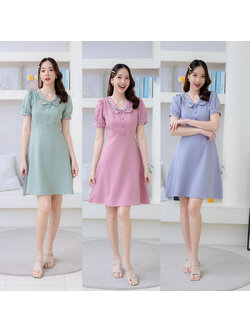 kudapy เดรสสั้นสีเทา,สีเขียว,สีชมพู เดรสทรงบาน คอบัว ปักดอกไม้ งานมีซับใน ซิบหลังอย่างดี