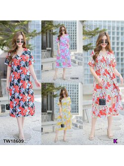 kudapy เซต 2 ชิ้น เสื้อคอวีแขนสั้น ตัวยาว ผ่าหน้าสูง + กางเกงขาสั้น เอวสูง มีกระเป๋าล้วง 2 ข้าง