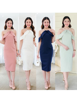 kudapy เดรสสั้น ทรงสอบ เว้าบ่า แต่งสายมุก กระโปรงสอบทรงดินสอ เก็บทรง ผ่าหลัง