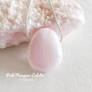 Pink Mangano Calcite (พิ้งแมงกาโนแคลไซต์)