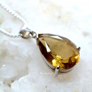 Smoky Quartz (สโมกกี้ ควอตซ์)