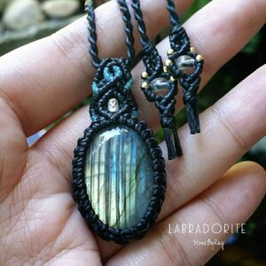Labradorite (ลาบราโดไลท์)