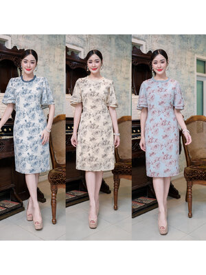 kudapy เดรสสั้นสีฟ้า/สีครีม/สีฟ้าคราม ผ้าพิมพ์ลาย เนื้อผ้าเย็นลื่นสบาย งานดีไซน์แขนระบายสองชั้น พิมพ์ลายกุหลาบไล่สีสวย
