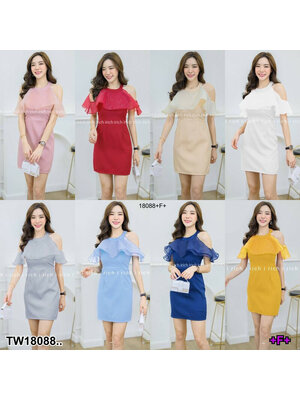 kudapy เดรสออกงาน แต่งผ้าแก้วเนื้อดี ไม่คันนะคะ งานซิปหลัง ทรงสวยมาก ผ้าซาร่า สีพื้น