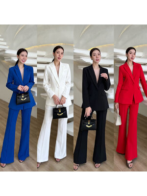 kudapy setsuit เสื้อ+กางเกง ตัวเสื้อออกแบบให้มีกระดุมปั้มผ้าเดียวกับสูท 1 เม็ดติดได้จริง กระเป๋าจริง มีซับในทั้งตัว