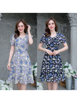 kudapy เดรสสั้นสีดำ/สีเทา ผ้าชีฟองพิมพ์ลายสวย อกช่วงตีเกล็ดสามชั้นเย็บไขว้ ช่างกระโปรงเป็นระบาย สวยดูสดใส ใส่ได้ทุกวัน